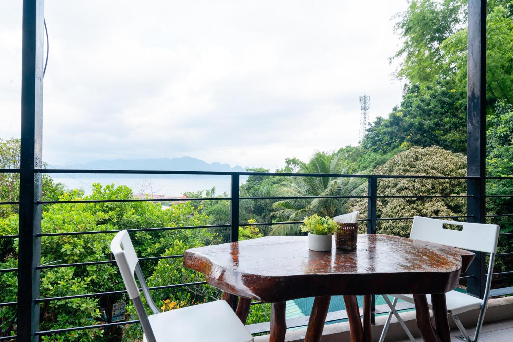 The Ridge Coron Hotel Exterior foto